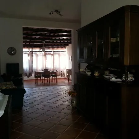 Vakantiehuis Casa Vacanze A Cornino